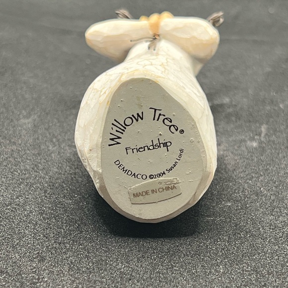 Willow Tree Friendship Figurine - Picture 3 of 3